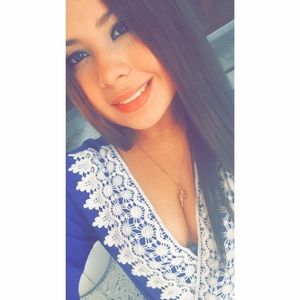 Meet your Posher, Daniella