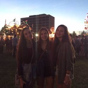 Meet your Posher, Dalia