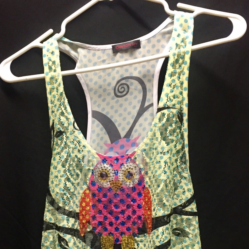 Crimson Ivy Medium Tank Top