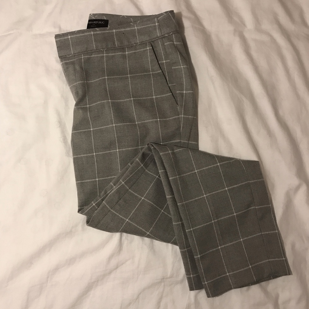 Gray Tailored Crop - Ryan Fit