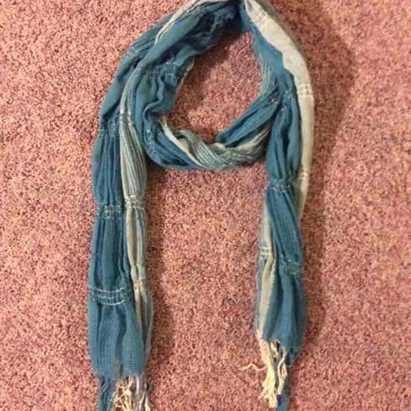 Blue Scarf - Picture 1 of 1