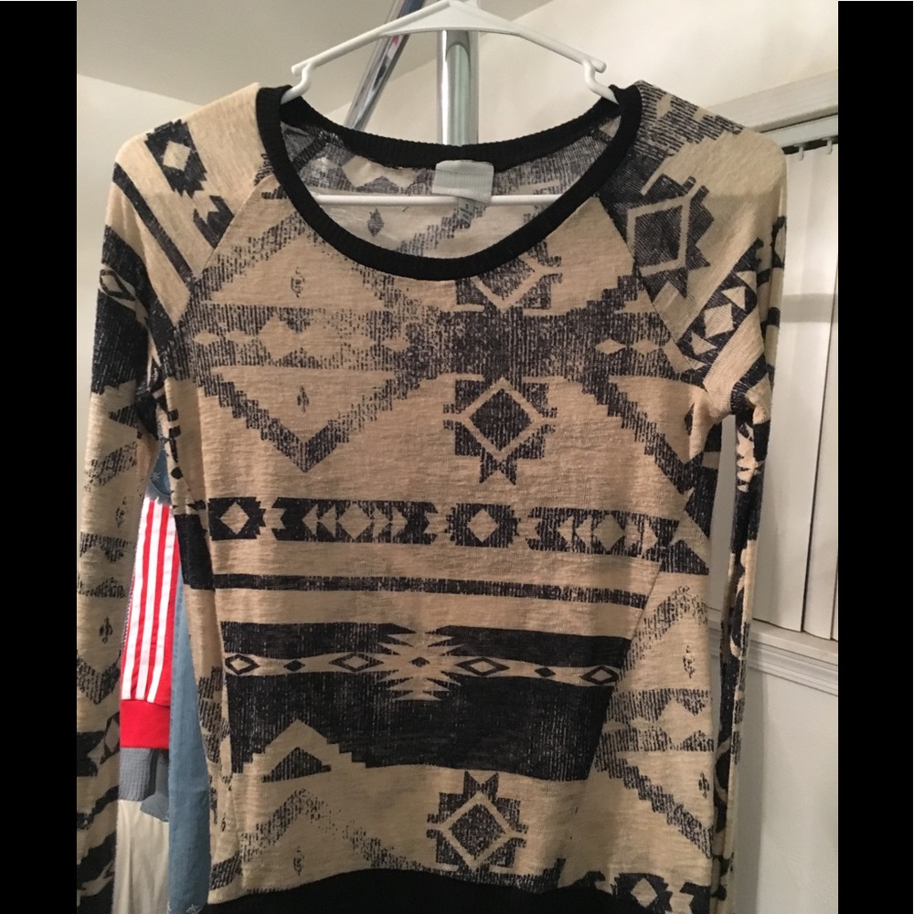 Tribal long sleeve