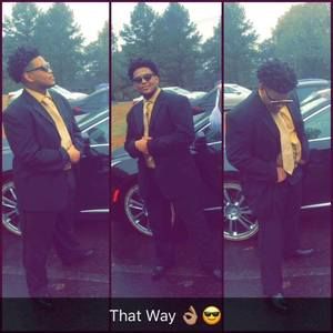 Meet your Posher, Jonathan