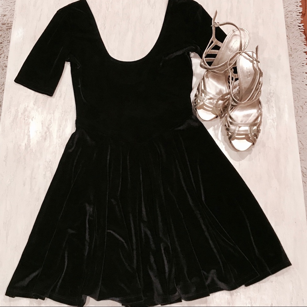 Black velvet dress (Urban Outfitters)