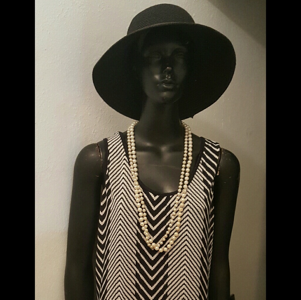 Black & White Simple but Elegant long dress