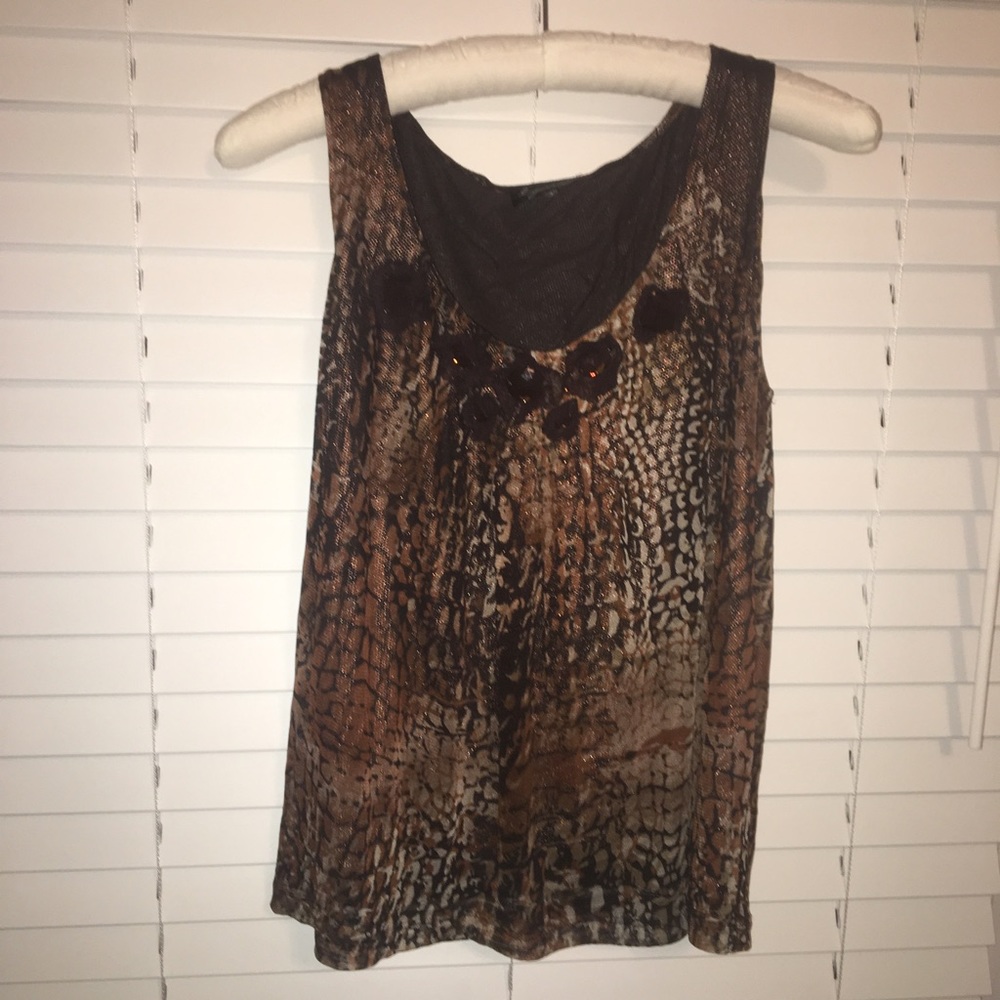 📦Donating Soon!📦 Adorable Leopard-Print Top!