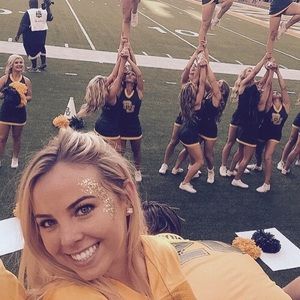 Meet your Posher, Emma