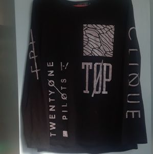 Twenty one pilots shirt