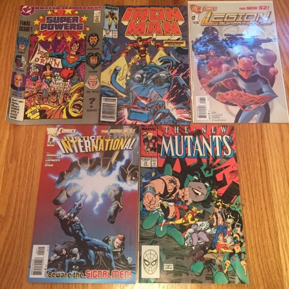 Lot of 5 Marvel & DC Comics