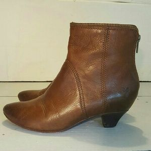 Frye Leather Brown Booties Boots Size 8