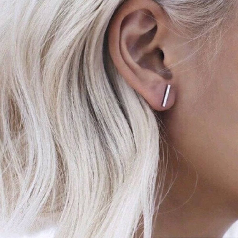 🌺2FOR$10🌺🕊Silver Bar Earrings🕊