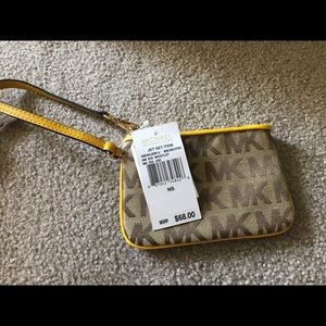 Authentic Michael Kors wristlet