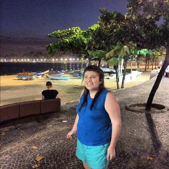 Posh Ambassador Marcia - Picture 8 of 8