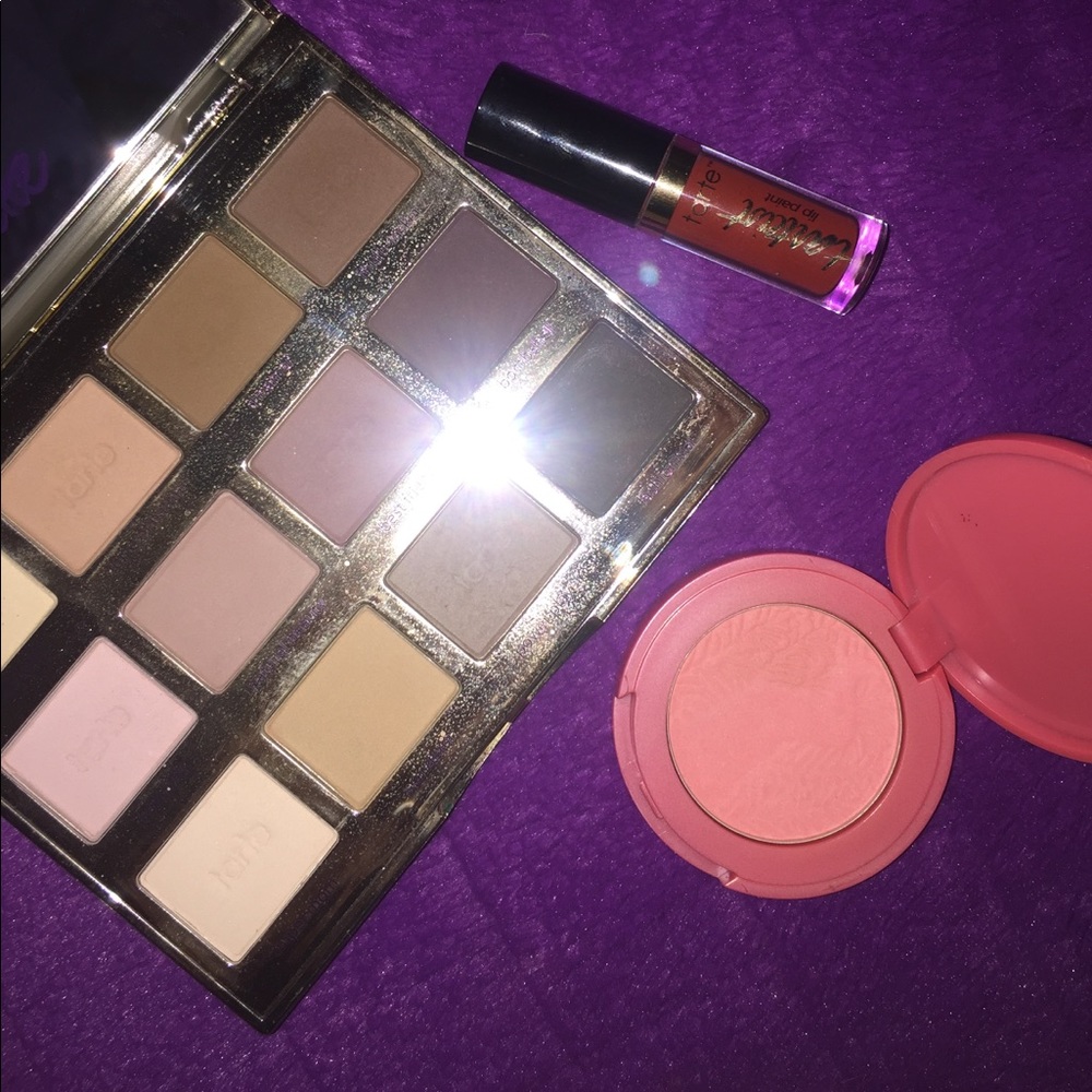 Tarte Eyeshadow Palatte, Blush & Mini Liquid Lip
