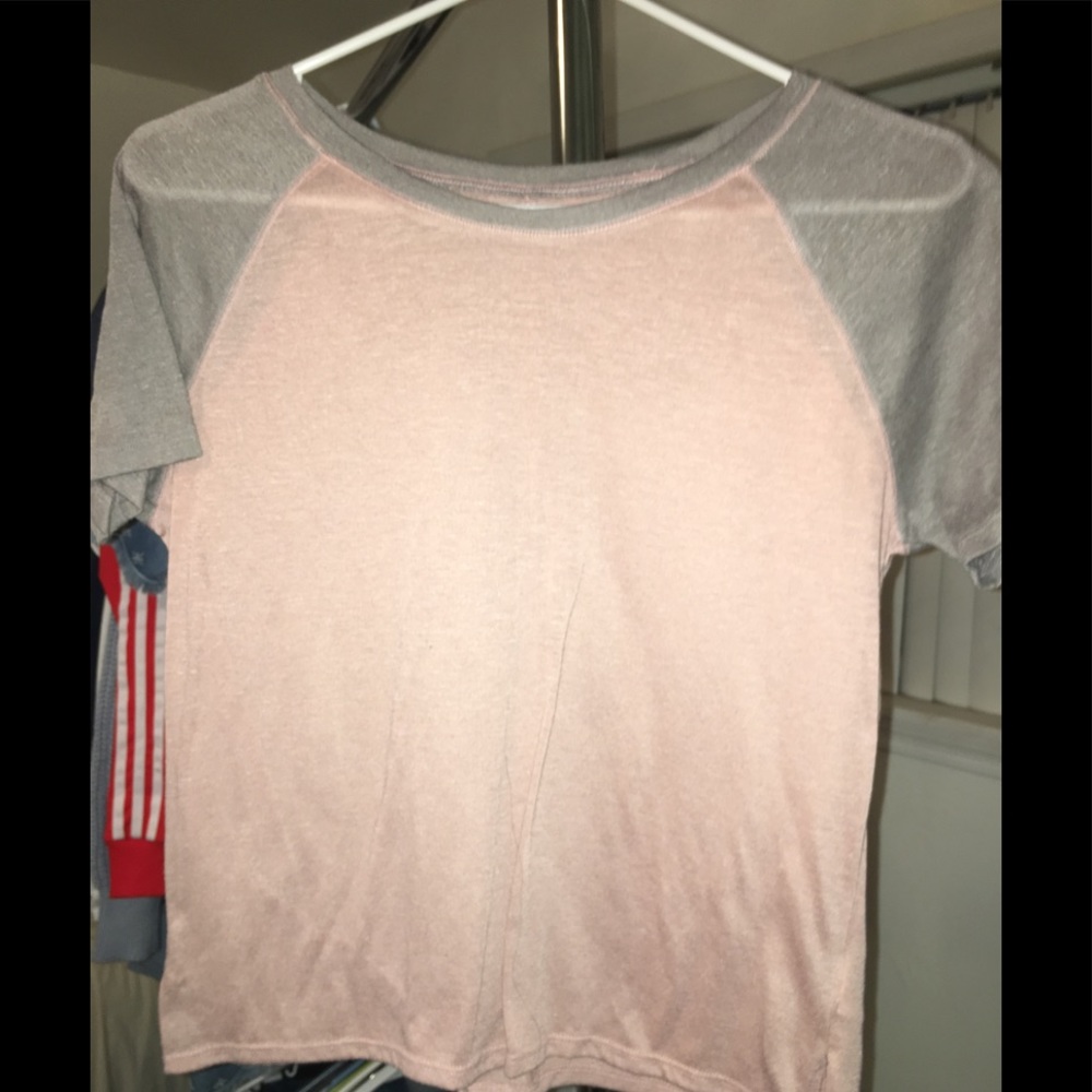 Two toned tee shirt