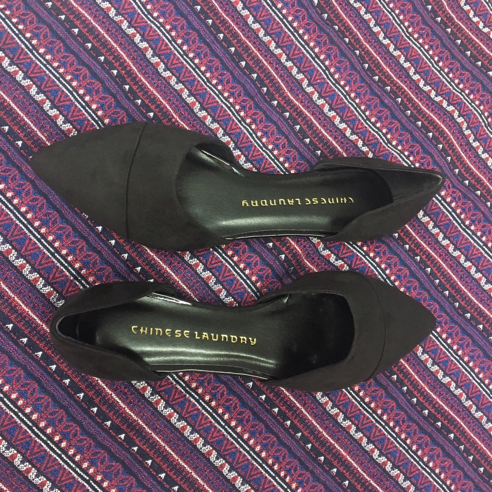 NWB Chinese Laundry Easy Does It Flat in Black