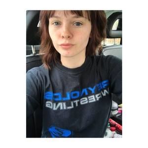 Meet your Posher, Rebecca