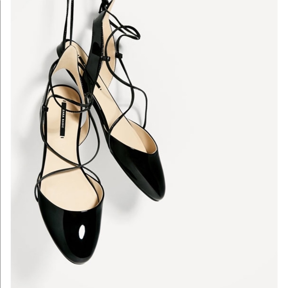 Ballerina lace up flats