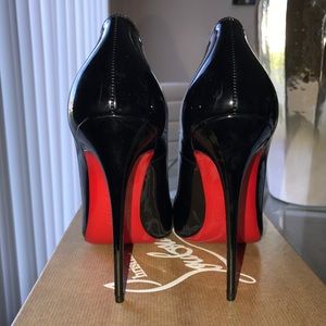 BRAND NEW SO KATE CHRISTIAN LOUBOUTINS SIZE 39.5