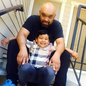 Meet your Posher, Luis