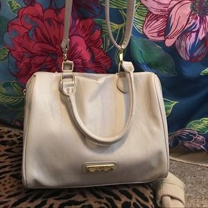 Steve Madden beige purse