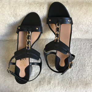 SALVATORE FERRAGAMO Black Leather Sandals
