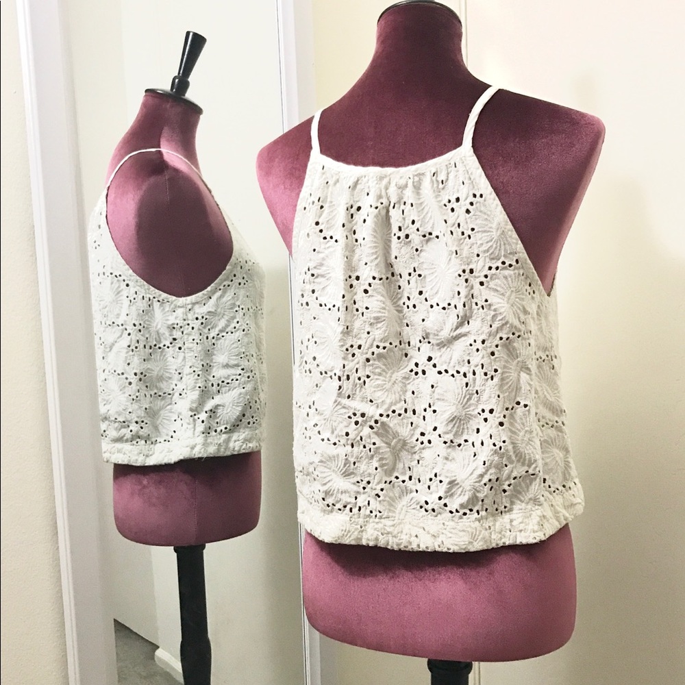 FOREVER 21 Eyelet Tank Top - Picture 3 of 5