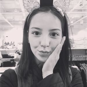 Meet your Posher, Asselya