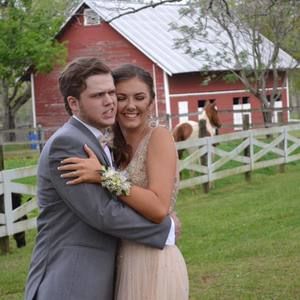 Meet your Posher, Taylor