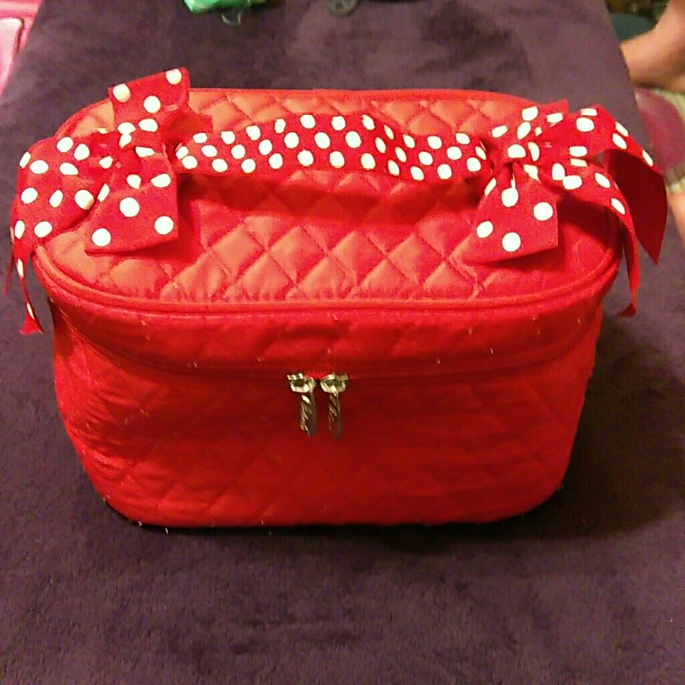 Belvah Cosmetic/Train Case