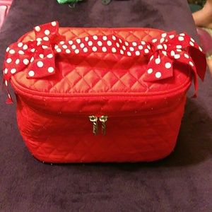 Belvah Cosmetic/Train Case