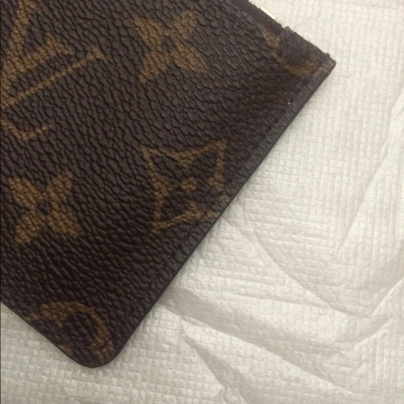 🚫(SOLD) Authentic Louis Vuitton Pouch Wallet - Picture 4 of 8