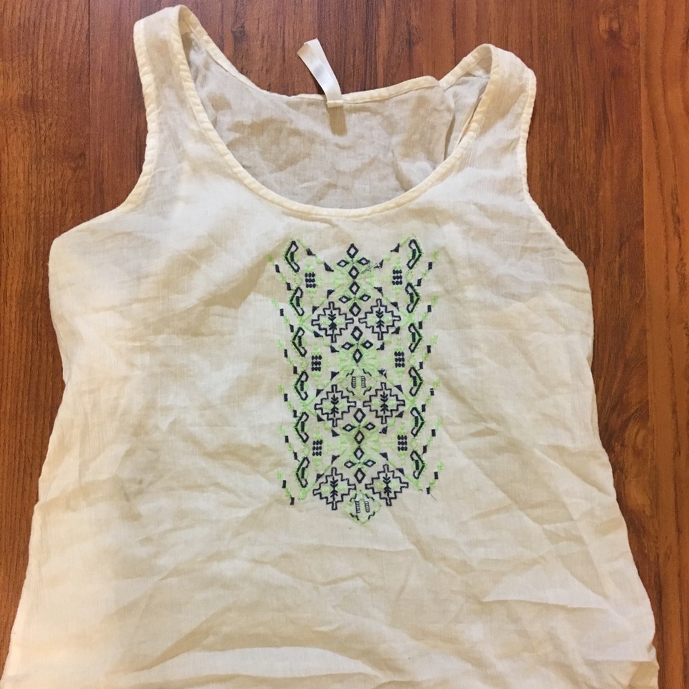 White cotton tribal embroidered tank top
