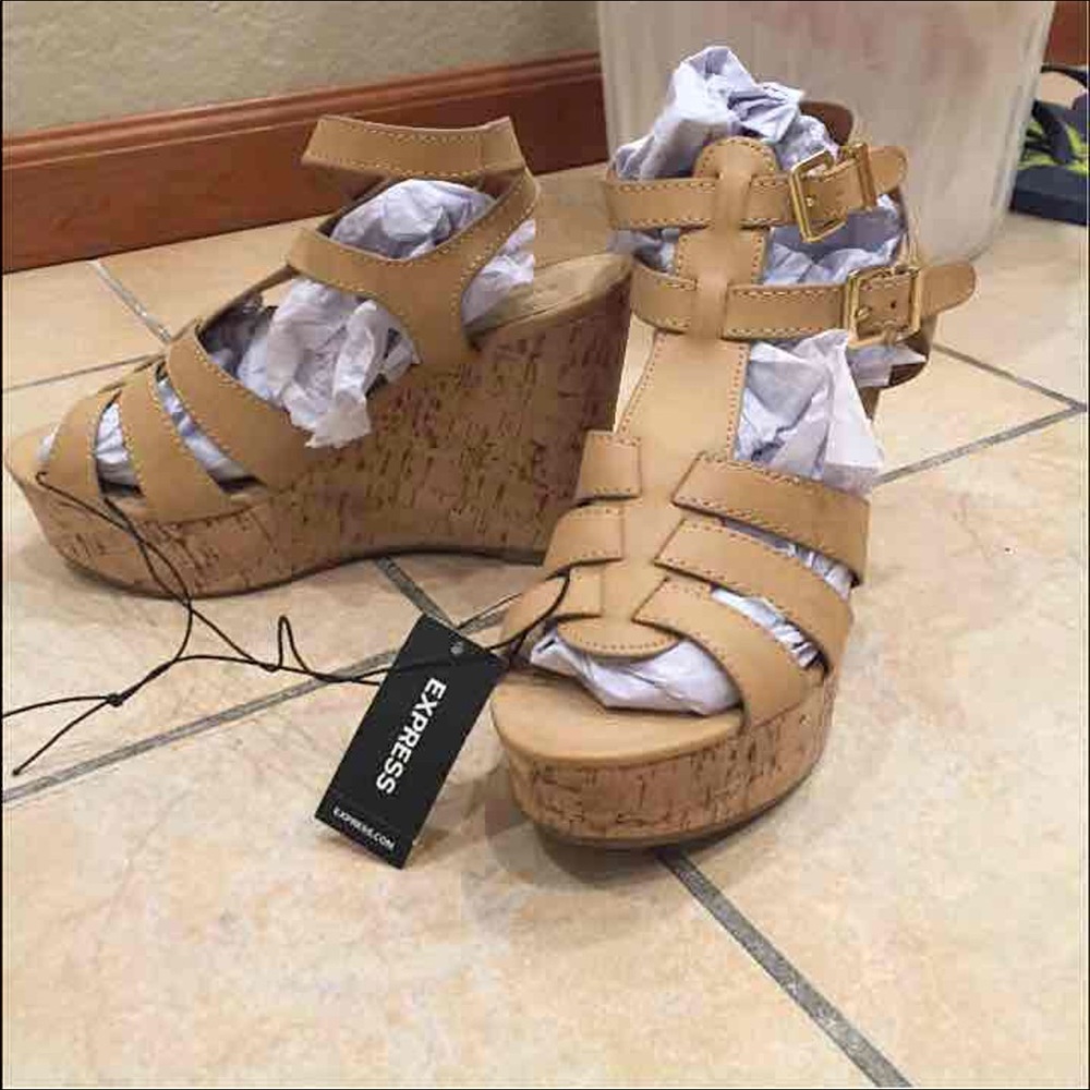 Express Strappy Chunky Wedge Sandal BNWT *OFFERS*