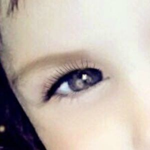 Meet your Posher, Korie