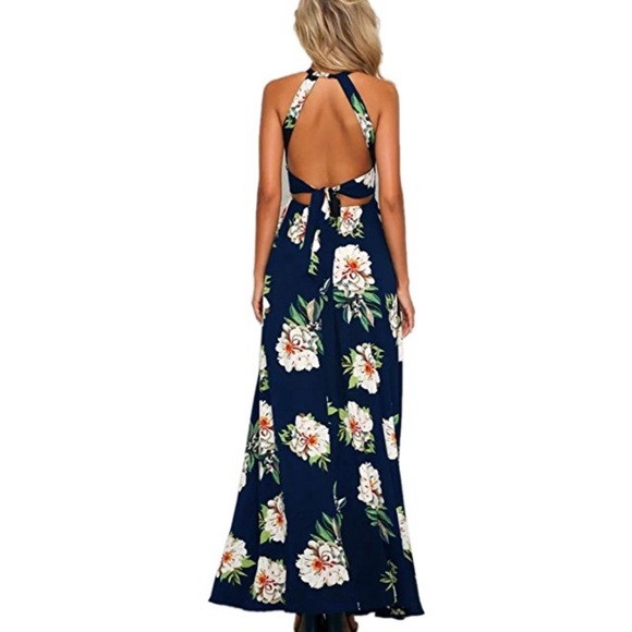 Karen runway dress💙 - Picture 3 of 4