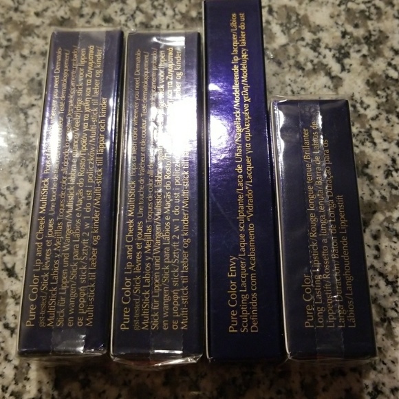 Estee Lauder Set - Picture 2 of 3