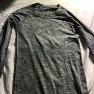 Swiftly Tech Long Sleeve Crew