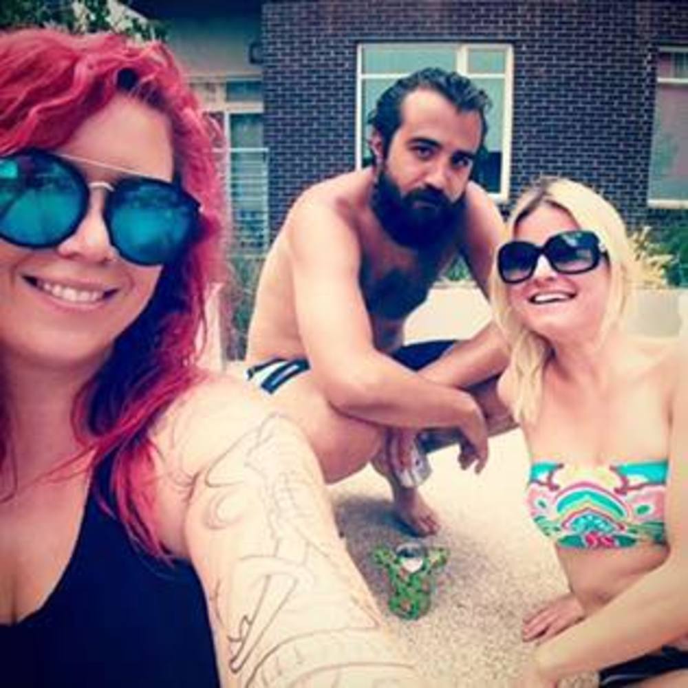 Meet your Posher, Crystal