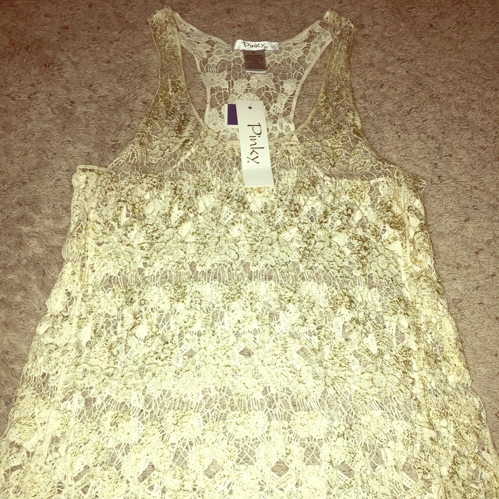 💚 NWT Sm Golden Lace Tank top with Racer back