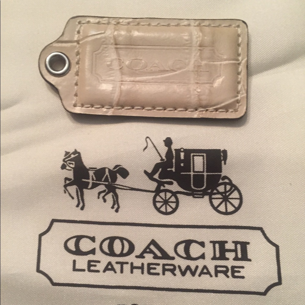 EVERYTHING MUST GO! 1/2 OFF! BUNDLE & MAKE OFFER!