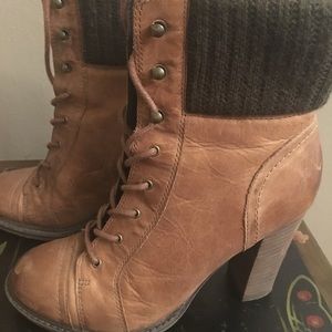 Size 6 Aldo boots