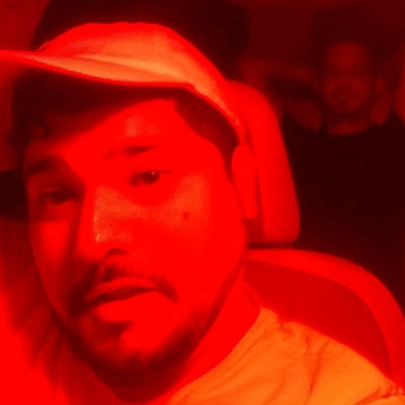 Meet your Posher, Aaron - Picture 1 of 1