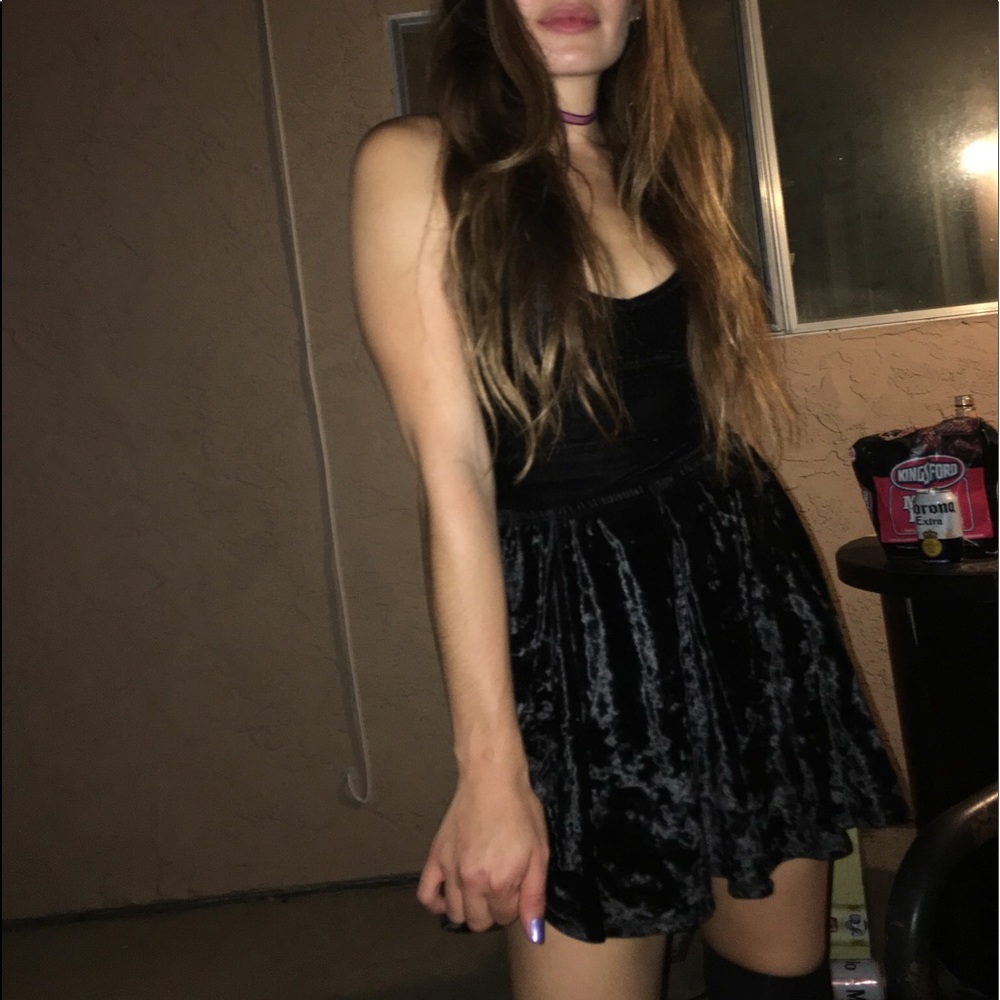 Meet your Posher, Larisa