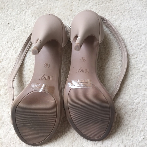 Shoes - Picture 5 of 5