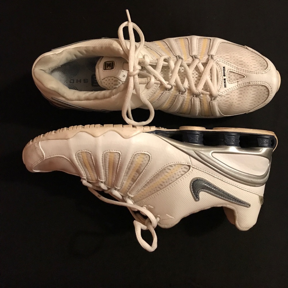 Nike Shox size 10 men's