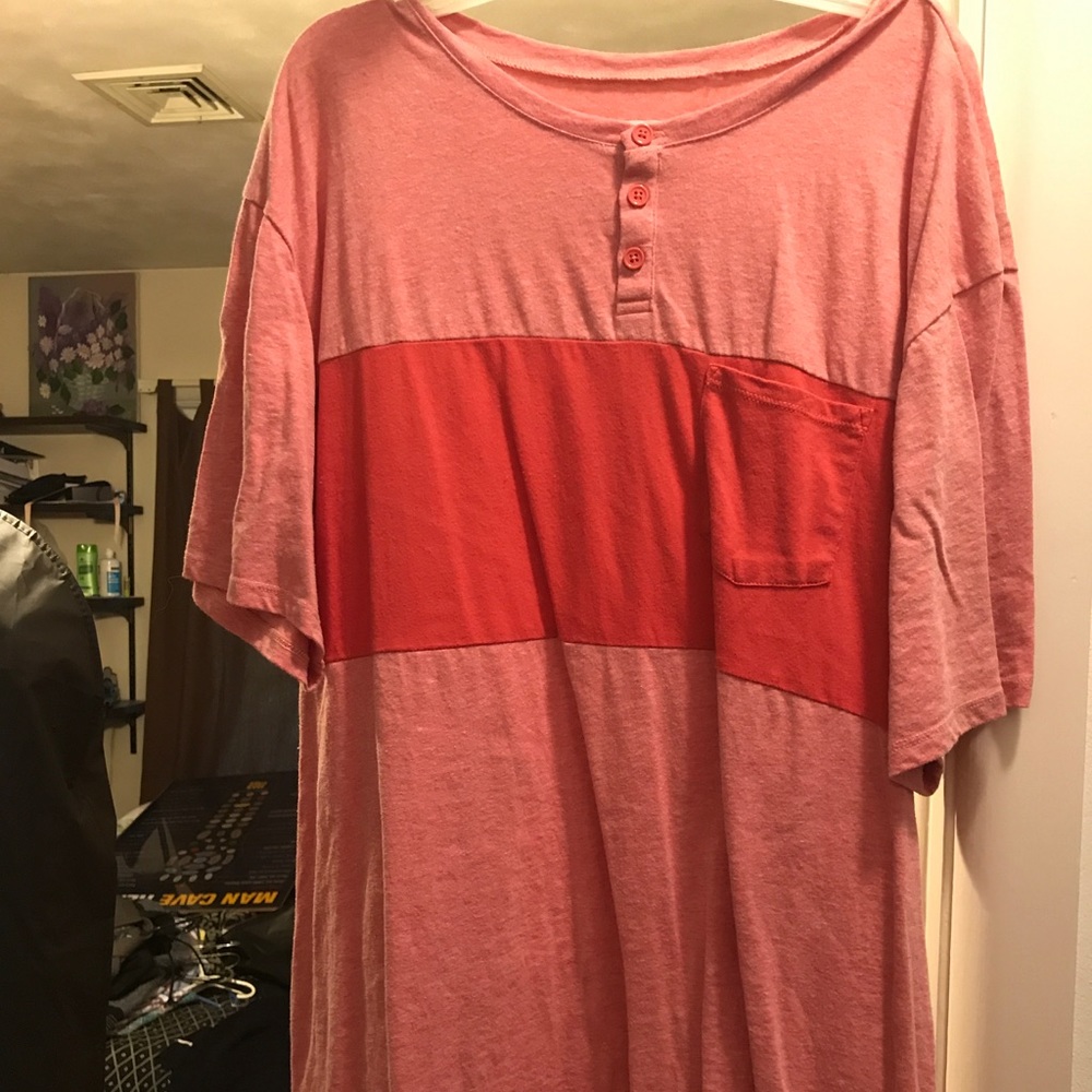 Coral Tee