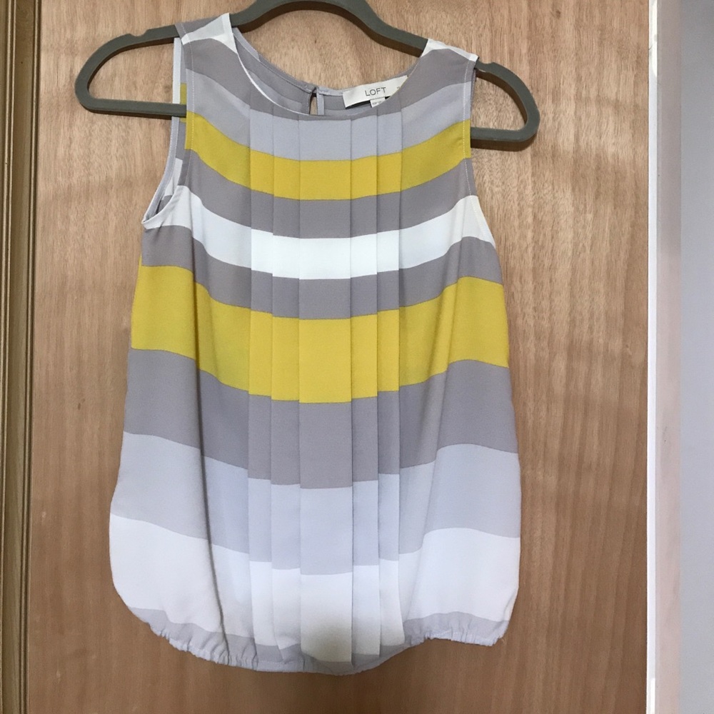 Loft sleeveless blouse