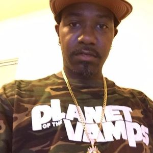 Meet your Posher, Merrill