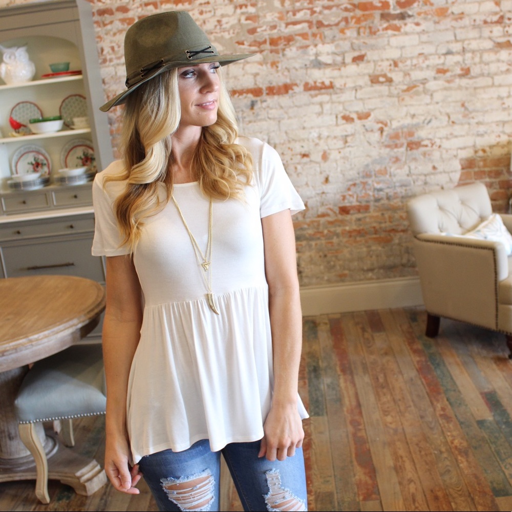 ✨LAST✨Ivory short sleeve bandeau look  tunic - Picture 4 of 5